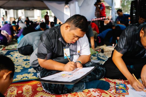 pertandingan-mewarna-oku (18)